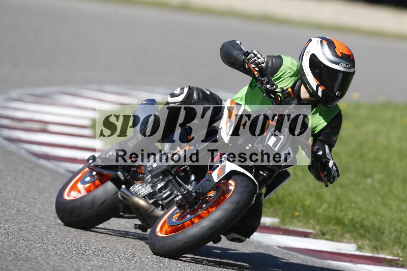 /54 19.09.2025 Speer Racing ADR/Instruktorengruppe/11